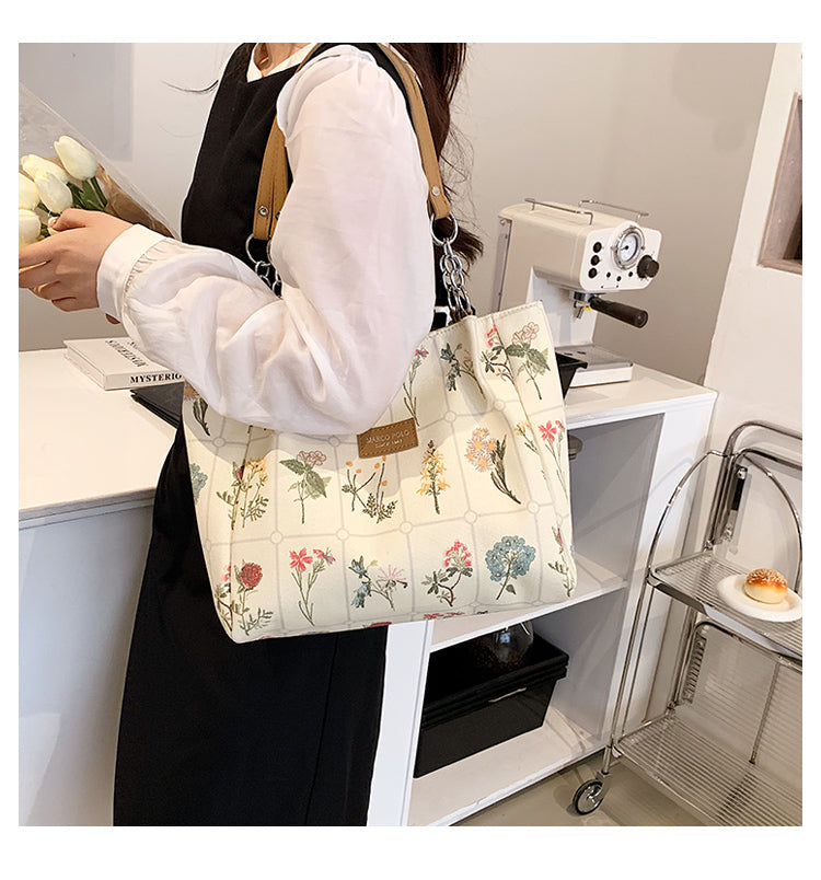 Floral Handbag, enough room for books, phone, wallet, etc!