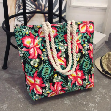 Perfect summer tote bag